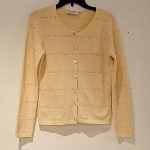 SILKEBORG two piece vest and sweater set (Z10)